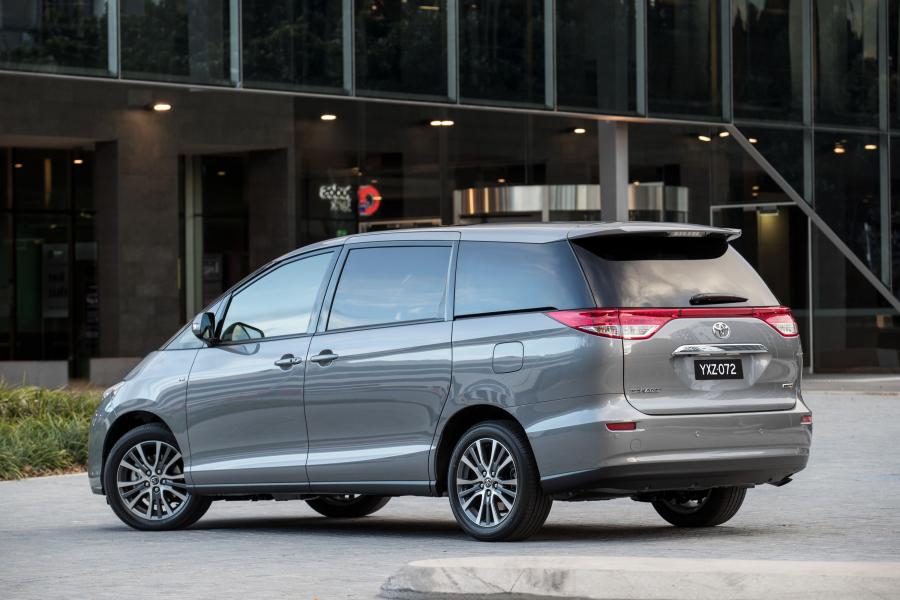 Toyota Tarago 2016 года  (фото 6 из 10)